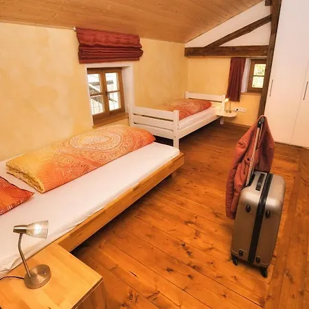 Oberprill Modern Retreat